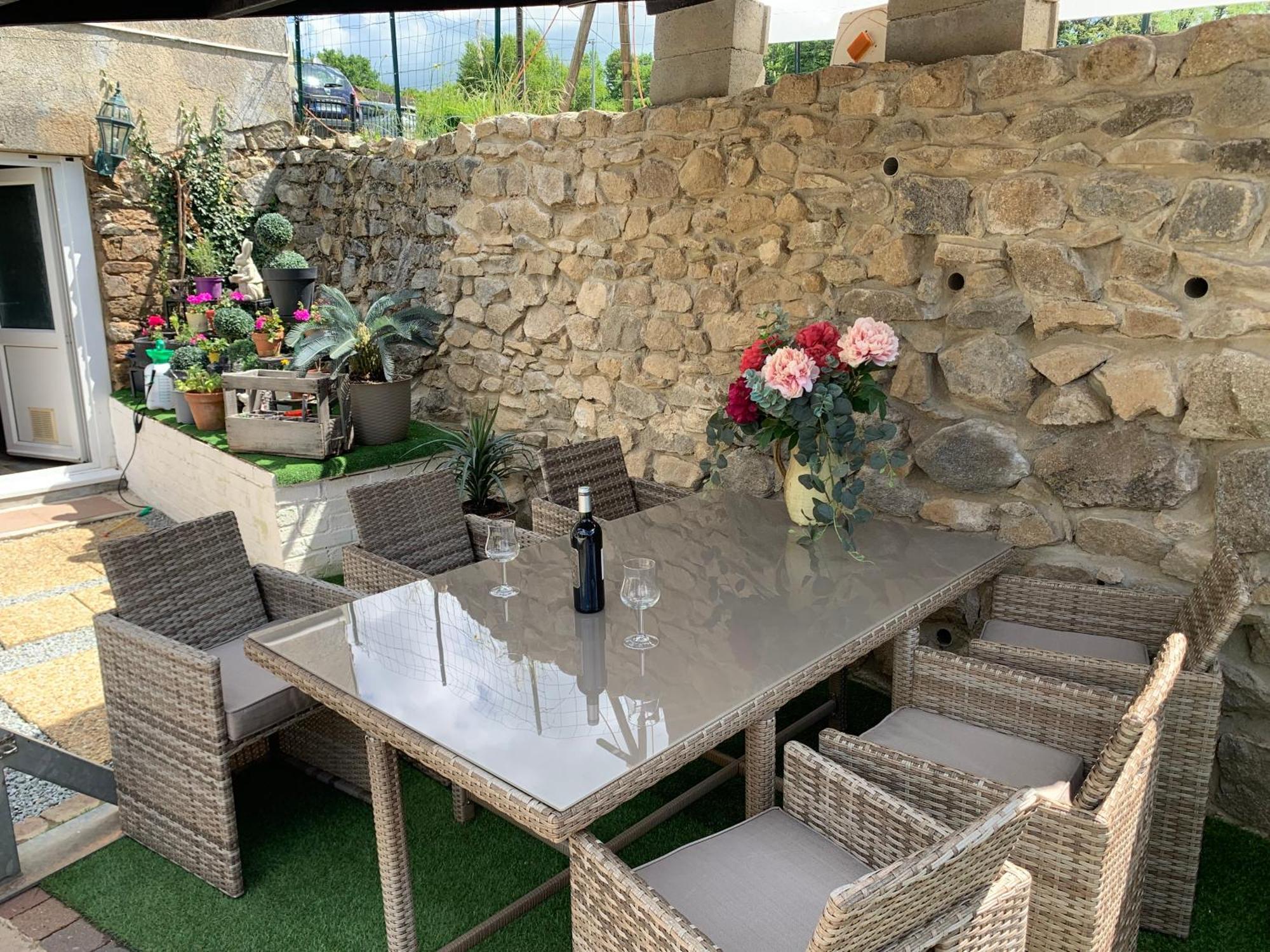 Maison Les Berrys Bourganeuf Dış mekan fotoğraf